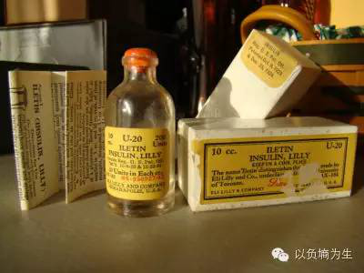 第一支商業(yè)化的牛胰島素注射液，商品名因蘇林/Iletin (Insulin, Lilly)